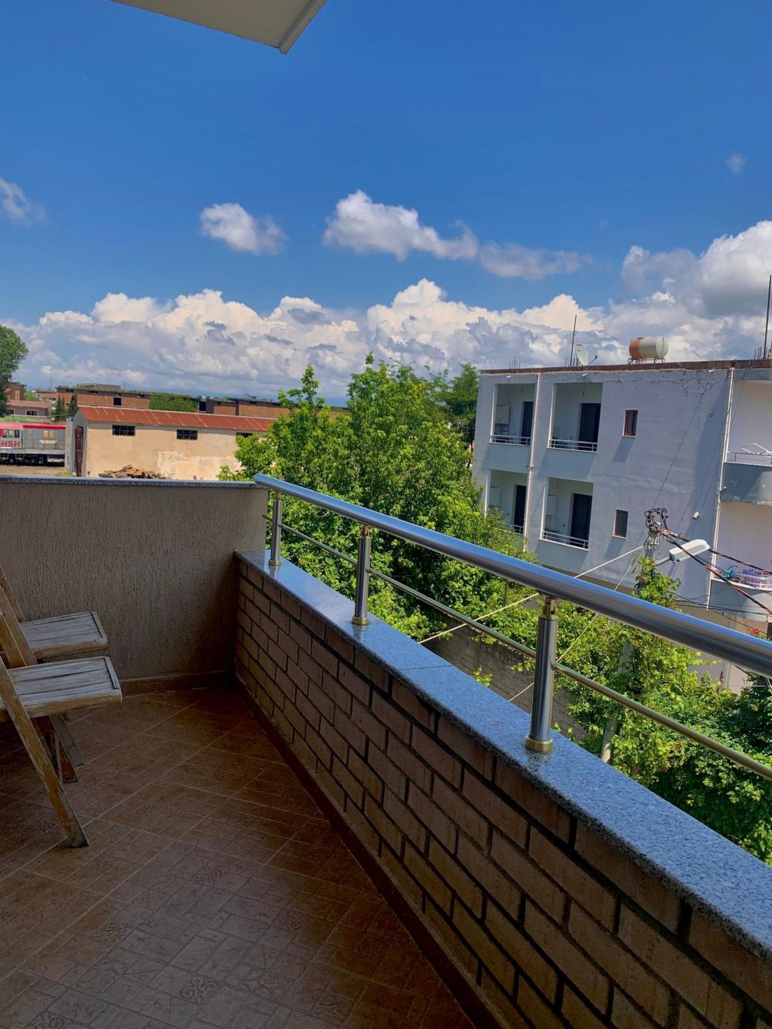 Serenade Beach Durrës Buitenkant foto