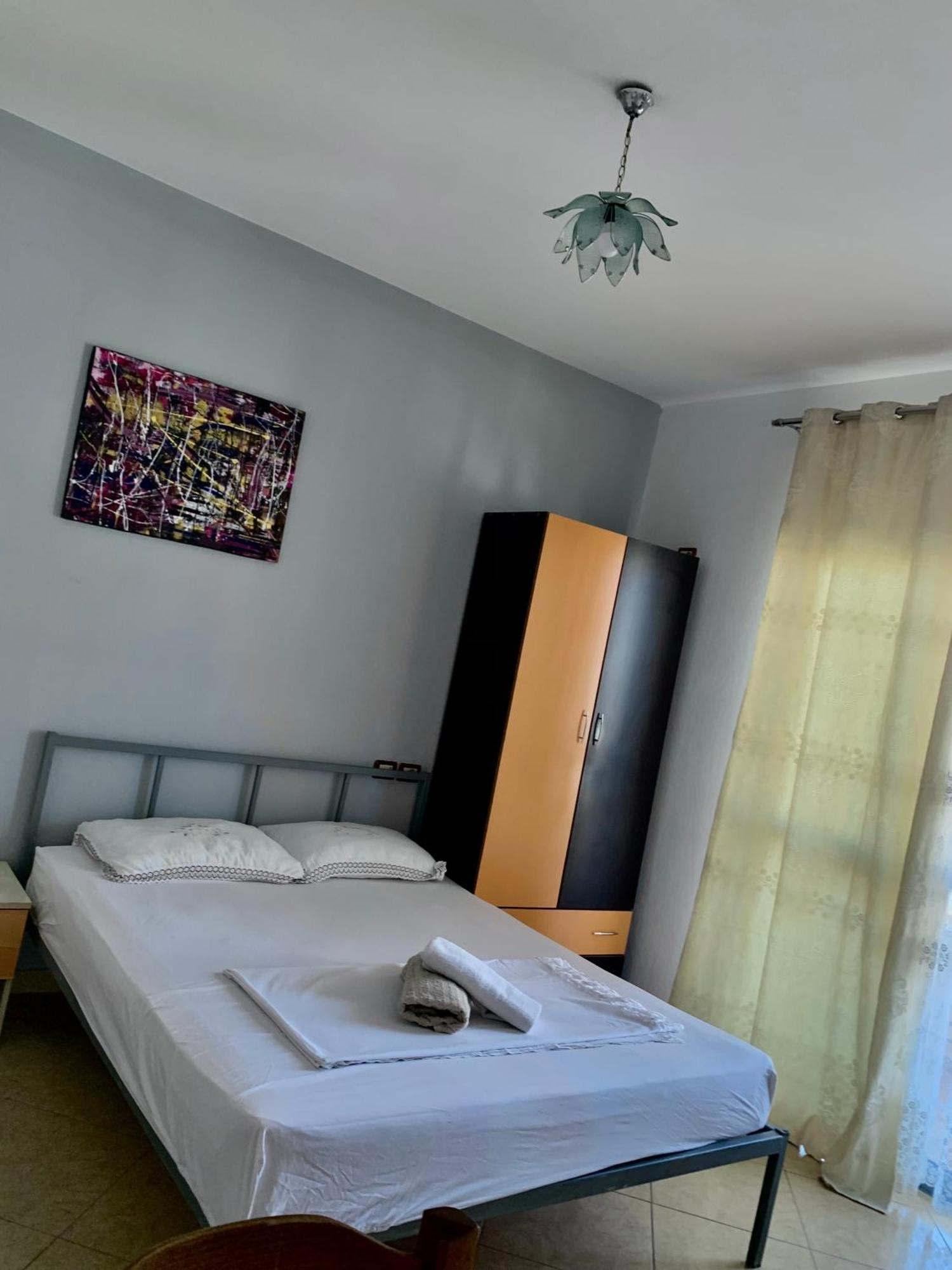 Serenade Beach Durrës Buitenkant foto
