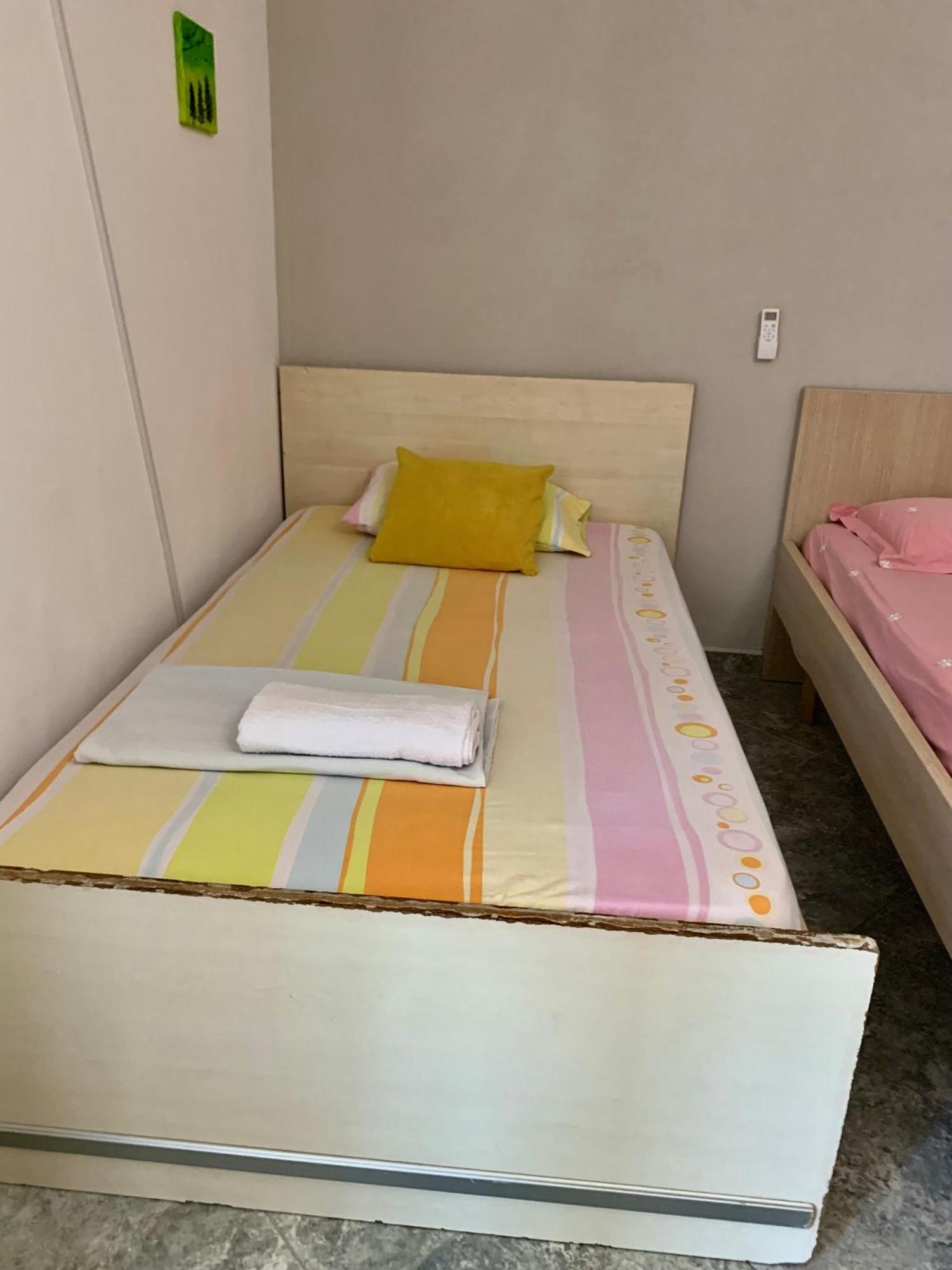 Serenade Beach Durrës Kamer foto